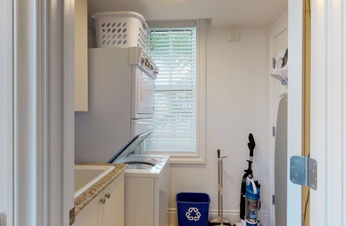Marathon House | Pet & Family Friendly, Sleeps 8 - Marlin Bay