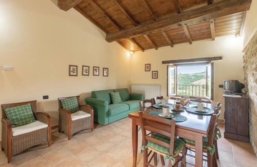 Monteluiano Apartment | Pet friendly apartment
