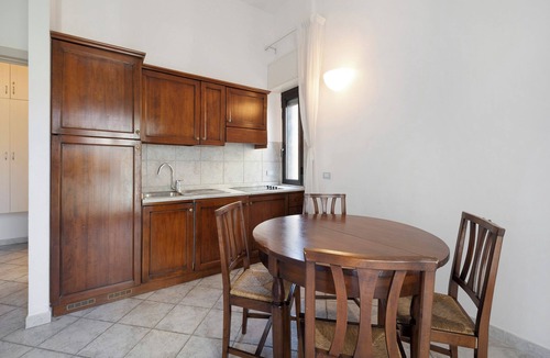 Varigotti Apartment | Pet-Friendly Apartment "7 Mehari" with Balcony & Wi-Fi