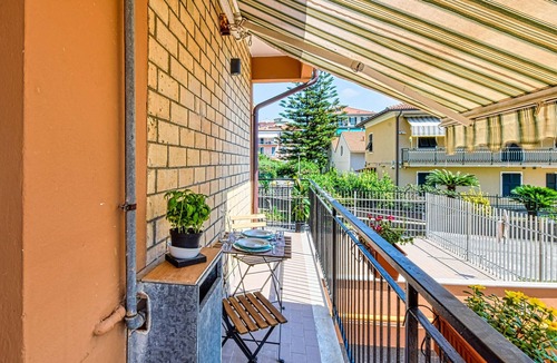 Rezza Apartment | Pet friendly apartment in Lavagna with WiFi
