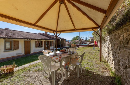 Valagnesi House | Pet friendly home in Pratovecchio AR