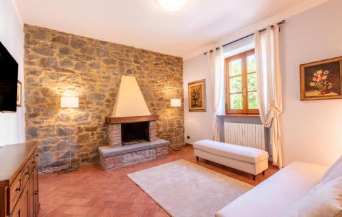 Palazzo del Pero House | Pet Friendly Home In Arezzo With Wifi