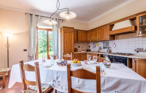 Palazzo del Pero House | Pet Friendly Home In Arezzo With Wifi
