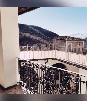Assergi Apartment | PIAZZETTA DEL FORNO GRAZIOSO BILOCALE ad ASSERGI