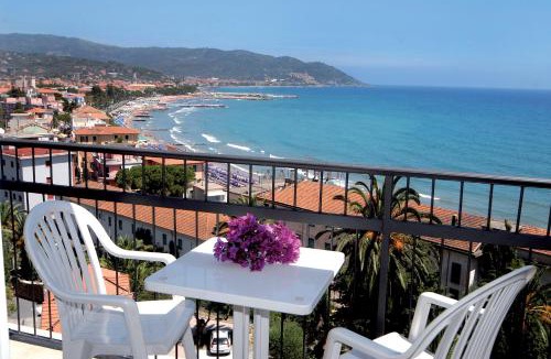 Diano Marina Hotel | Piccolo Hotel