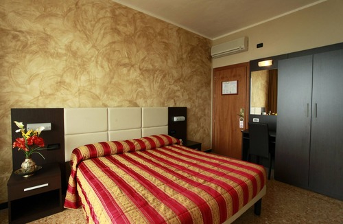 Diano Marina Hotel | Piccolo Hotel