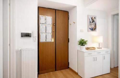 Tiburtino Apartment | Pigneto Bright Apartment near Metro C by RHR