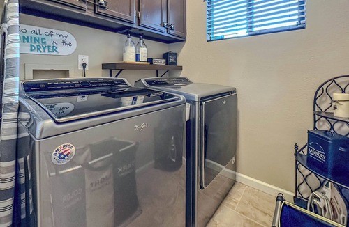 Briargate House | Pine & Peak - Bright, Airy Home w/Big Views in Peaceful Family Area