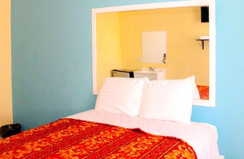 Harbor Gateway North Hotel | Plaza Hotel Gardena