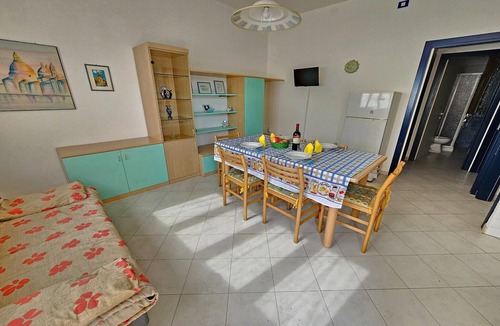 Rosolina Mare Apartment | Pleasant apartment in Rosolina Mare with balcony