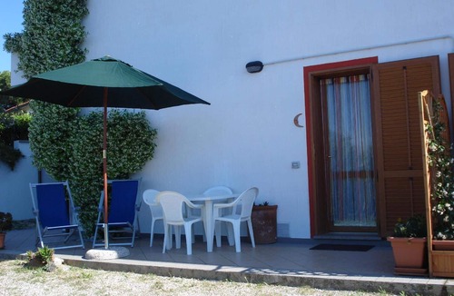 Capoliveri Apartment | Pleasant Apartment in Capoliveri with Barbecue and Terrace