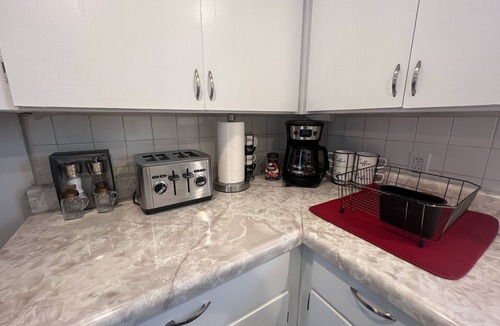 Del Aire House | Pleasant & Peaceful 2Bd2bath in Del Aire not far from the Beaches & LAX