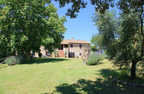 Amelia Apartment | Podere Agrituristico Luchiano, relax in Umbrian countryside