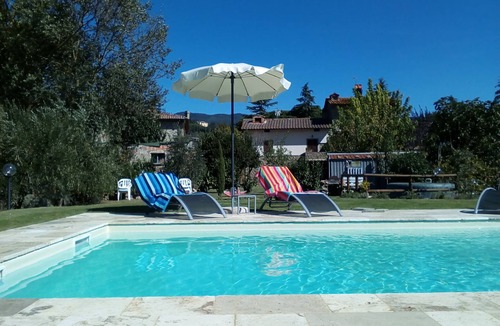 Casorbica-Salcotto House | Podere Casorbica with free parking, large garden, private pool.