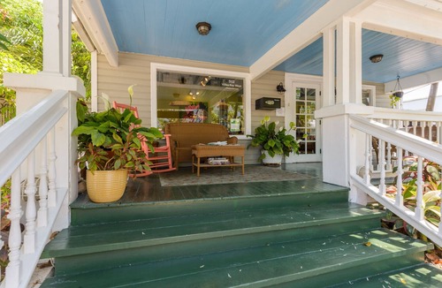 Downtown Villa | Poolside King Room Steps from Duval!