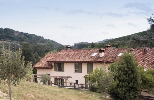 Nizza Monferrato House | Primarosa Country House with pool