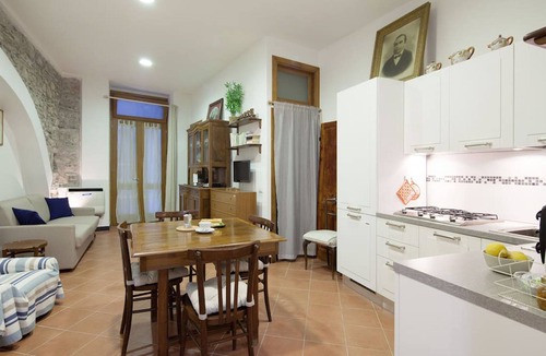 Vernazza Apartment | Private apartment with kitchen in Cinque Terre Vernazza