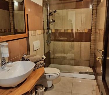 Basilicagoiano House | Private Room close to Beautiful Parma
