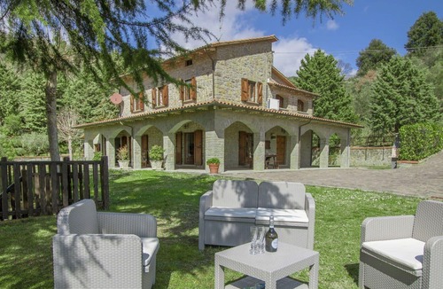 Cortona Villa | Private Villa with A/C, WIFI, private pool, TV, balcony, pets allowed, panoramic view, parking