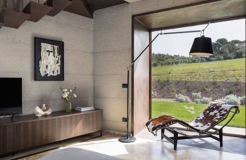 Volterra Villa | Private Villa with hot tub, private pool, WIFI, A/C, patio, pets allowed, close to San Gimignano
