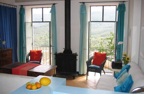 Isolalunga Apartment | Pure Mediterranean: Beautiful Bambola vacation Codice citra): 008030-LT-0157