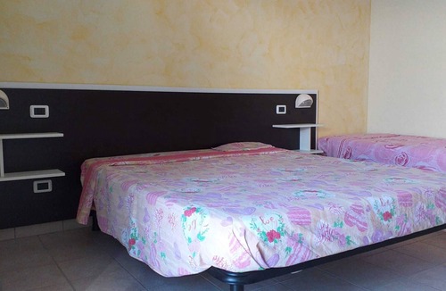 Pineto Bed & Breakfast | Quadruple room in Pineto - Just a few meters from the sea
