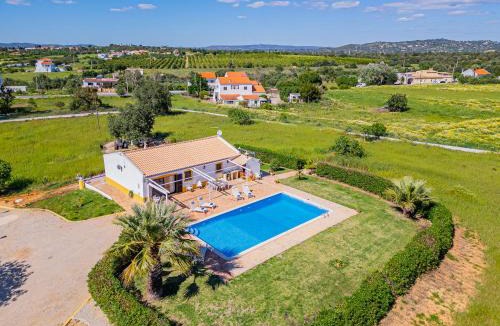 Silves Villa | Quinta da Bisa - Casa das Pedrinhas