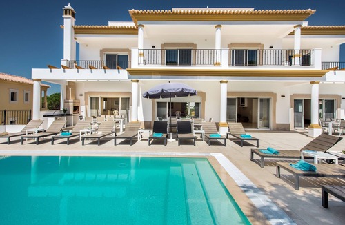 Albufeira Villa | Quinta Ottilie Luxury 14 Bedroom Villa - Spacious Grounds & Two Beautiful Pools