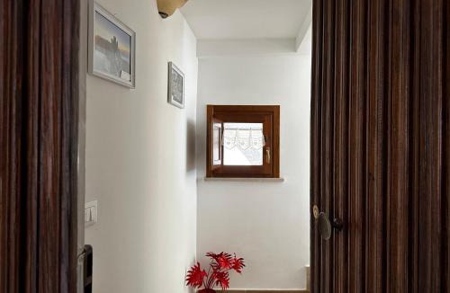 Lucoli House | Red Cottage-Campo Felice