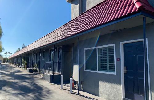 Brea Hotel | Regency Motel