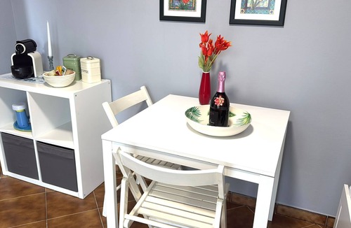 San Bartolomeo al Mare Apartment | Relax in Villa con giardino privato e posto auto