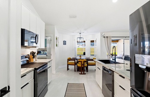 Tuscan Ridge House | Renovated 4BR Villa with Private Pool