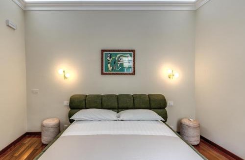 Rome Province Apartment | Repubblica Historical Apartment