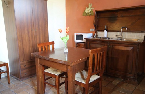 Monteprandone Apartment | Residence in Monteprandone with 1 bedrooms sleeps 4