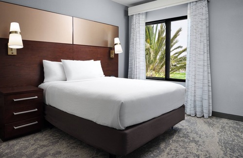 North Redondo Hotel | Residence Inn by Marriott Los Angeles Redondo Beach