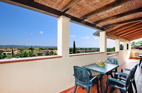 Campiglia Marittima Apartment | Residence Le Corti di Montepitti, Suvereto