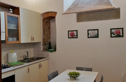 Todi Apartment | Residence Le Peonie - luxury apartment in the center