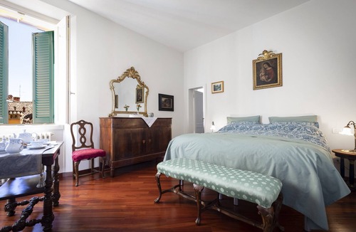 Historic Center House | Residenza Palazzo Marchesini
