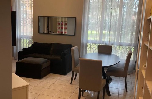 Milano Due Apartment | Residenza Parco