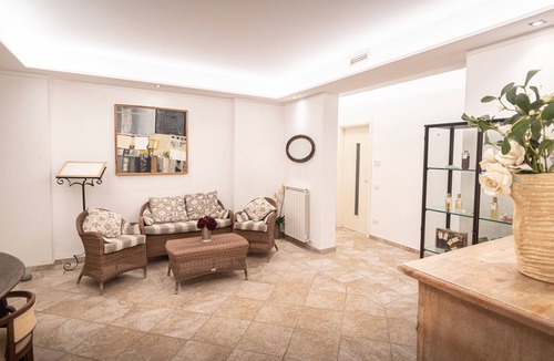 Castelnuovo Resort | Resort e Spa San Crispino
