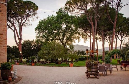 San Severino Marche Bed & Breakfast | Resort Restaurant Villa Berta