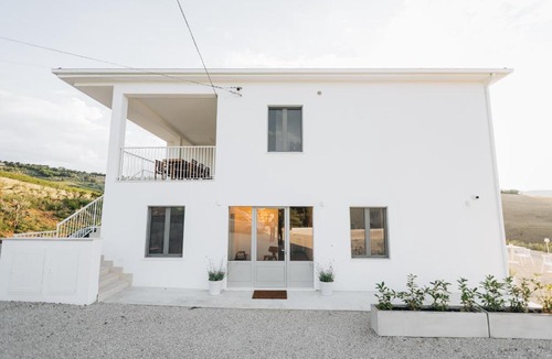 Citta Sant'Angelo House | Ritrovare Country House