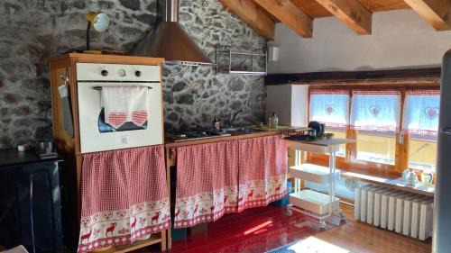 Varallo House | RIVER resort