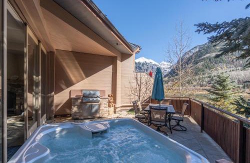 Telluride Villa | Rivercrown 7 by Exceptional Stays