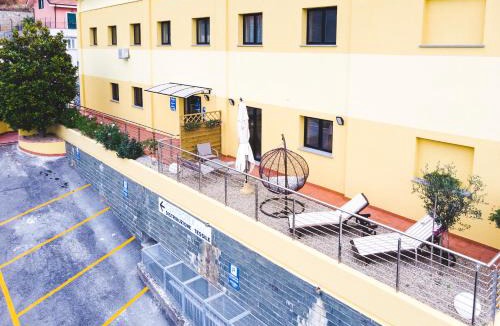 Cisano sul Neva House | Riviera HUB