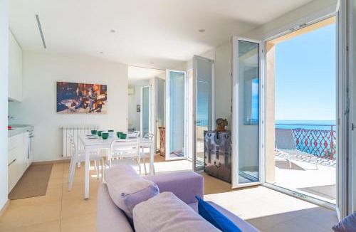 Pietra Ligure Apartment | RivieraRent La Terrazza sul mare