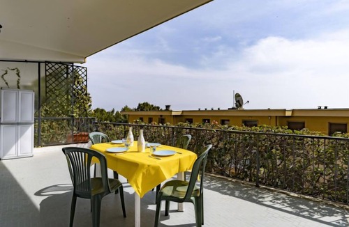 Capo Mimosa-Rollo Apartment | Rocce di Capo Mimosa by Interhome