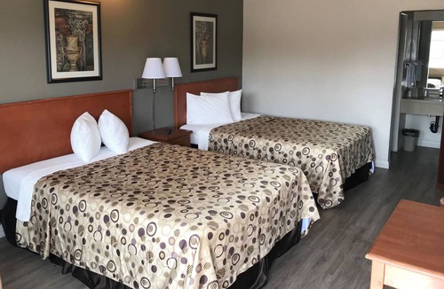 Guasti Hotel | Rodeway Inn Ontario Airport Mills