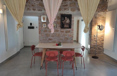 Guidonia Montecelio Apartment | Roman Holiday Farm