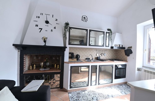 Ronciglione House | Romantic apartment with terrace in one of the most beautiful villages in Italy